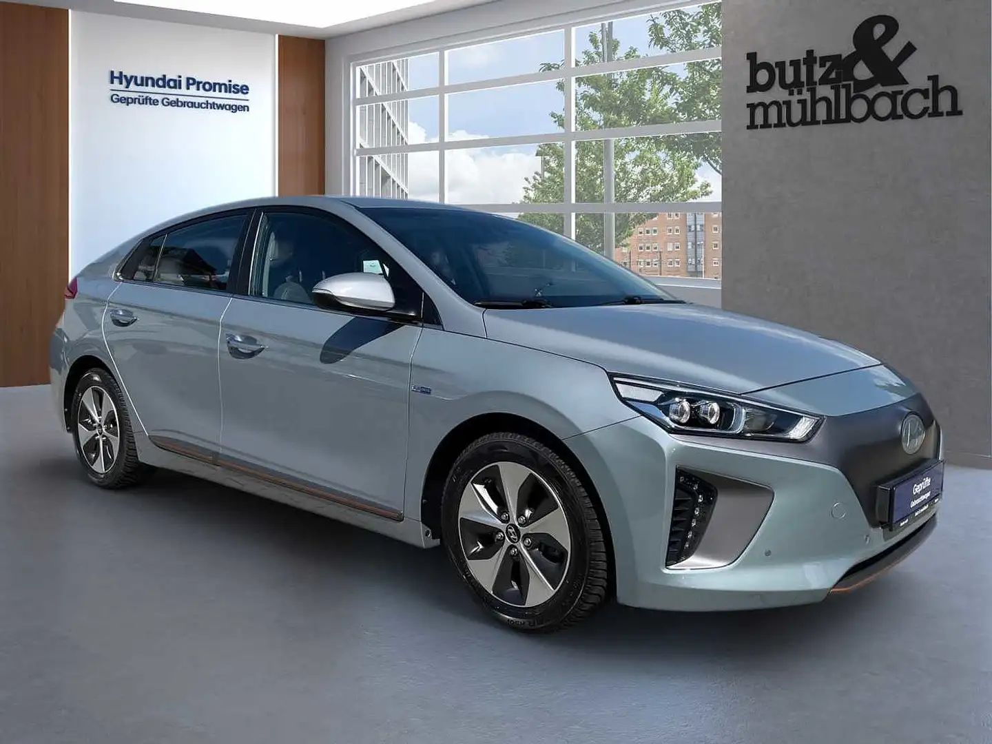 Hyundai IONIQ Elektro Premium Сірий - 2