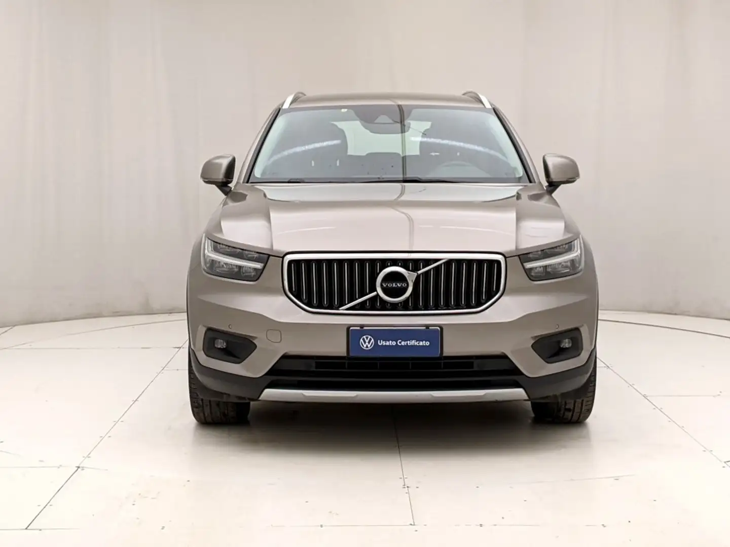Volvo XC40 T4 Recharge Plug-in Hybrid Inscription Expression Bronzo - 2
