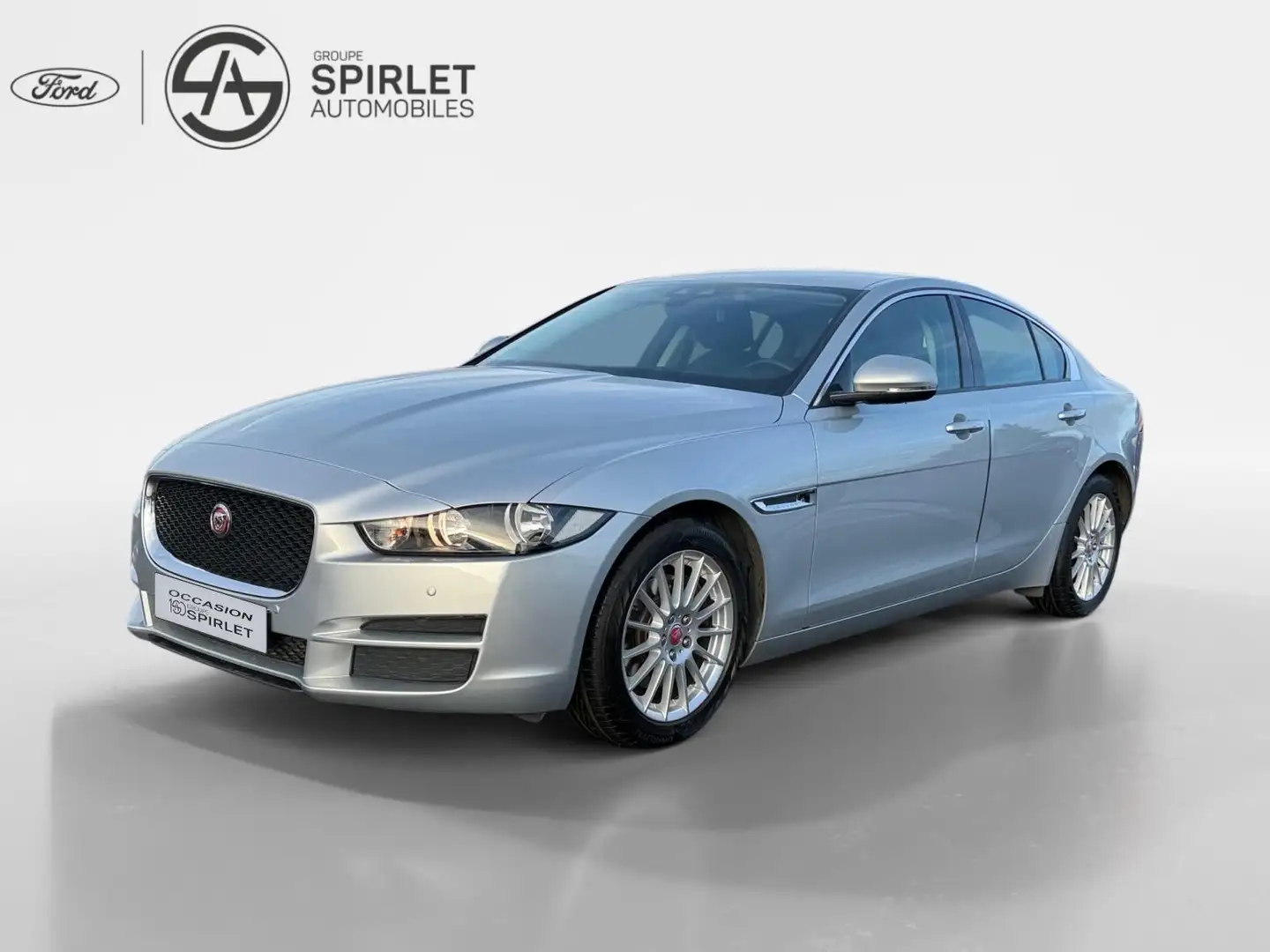 Jaguar XE Export-marchand uniquement Gris - 1