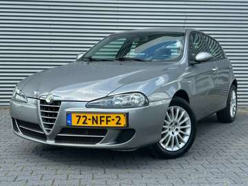 1.6 T.Spark Impression |5Drs | Airco | Leder | Blu