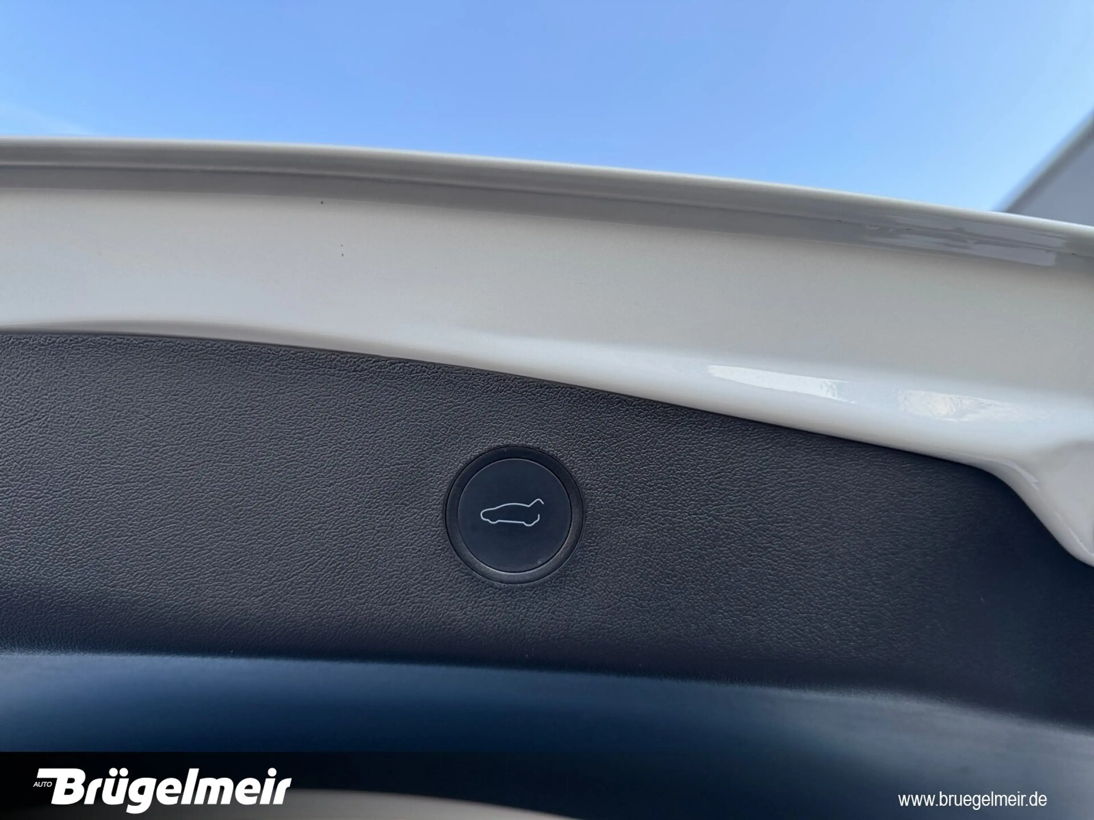 Tesla Model 3 Model 3 Long Range Dual 82 kWh AWD — photo 13