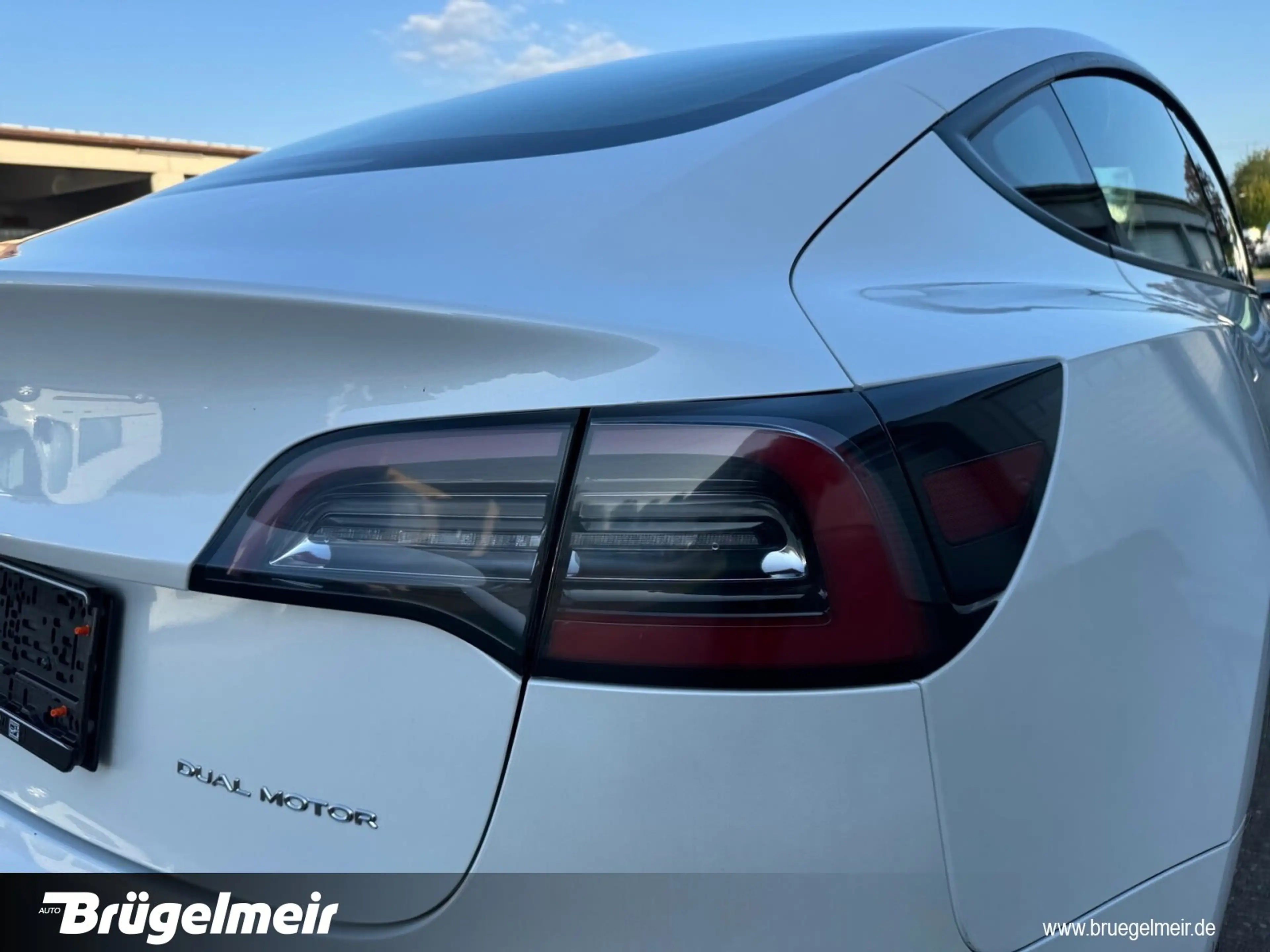 Tesla Model 3 Model 3 Long Range Dual 82 kWh AWD — photo 14