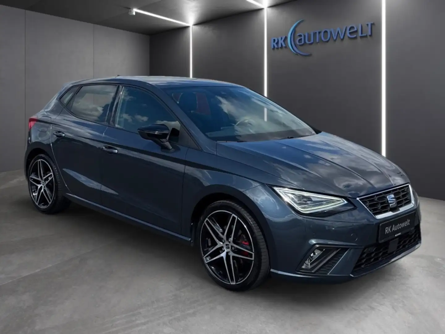 SEAT Ibiza FR 1.5 TSI LED Navi Sith. Kamera XL-Paket Grau - 2