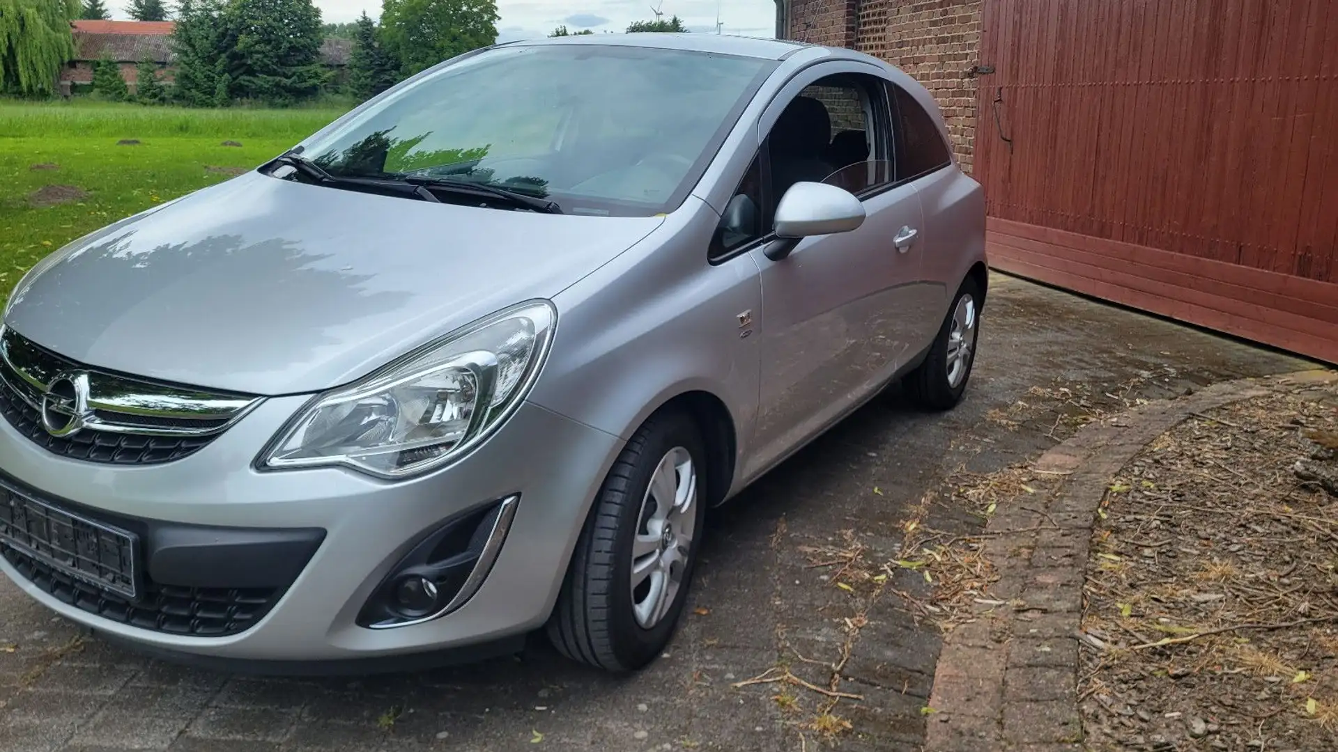 Opel Corsa 1.4 - 2 Hand - Klima . Insp. Neu Silber - 1