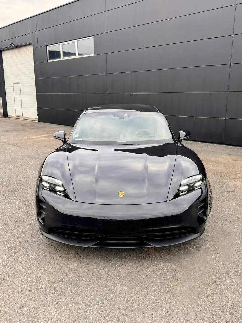 Porsche Taycan Taycan GTS Porsche Approuved FULL - Carbon Noir - 2
