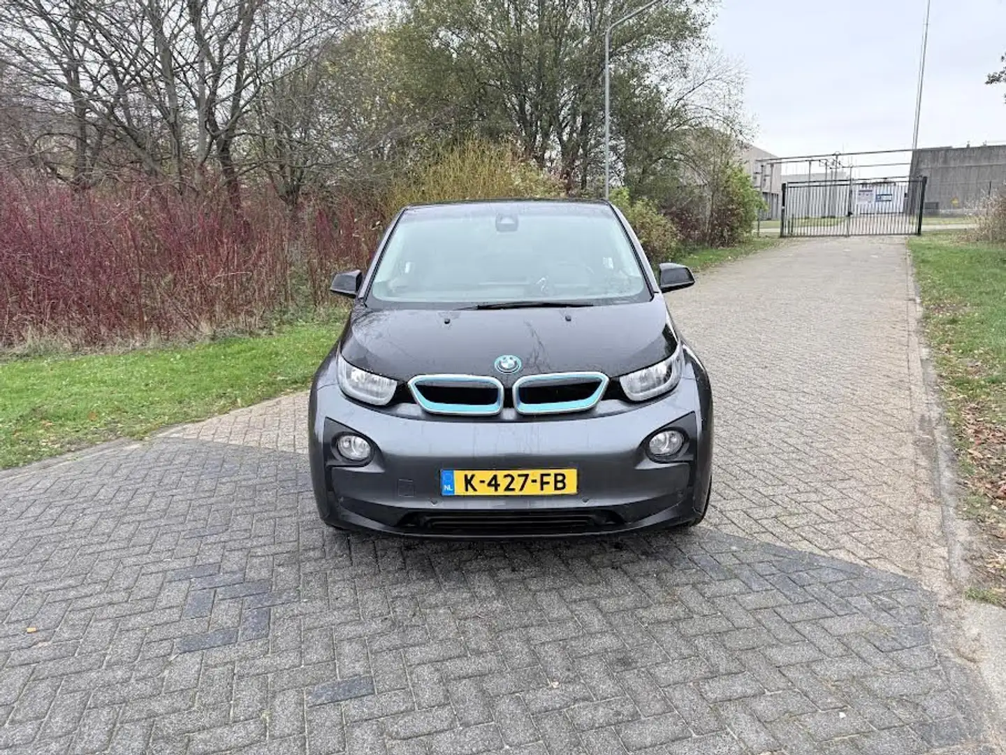 BMW i3 i3 Basis iPerf94Ah33kWh Сірий - 2