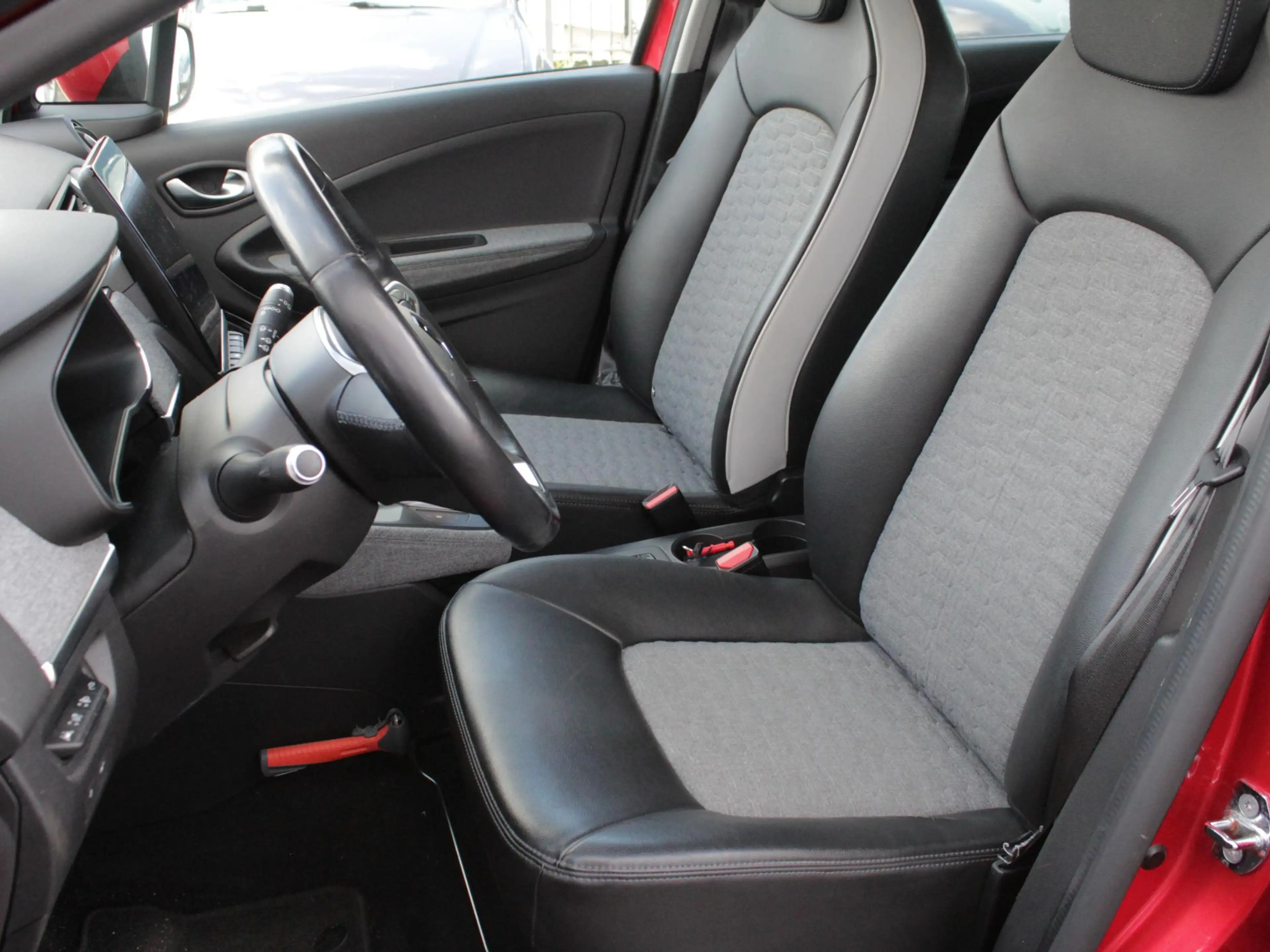 Renault ZOE R135 Intens 52 kWh | Koopaccu | 90% SOH | Navi | C — photo 5