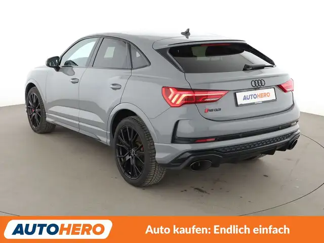 Audi RS Q3 view 4