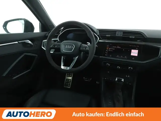 Audi RS Q3 view 13