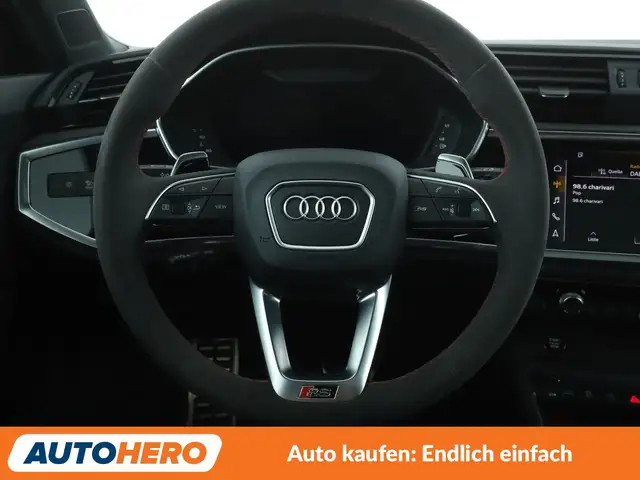 Audi RS Q3 view 19