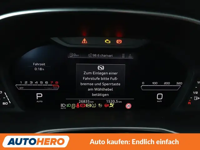 Audi RS Q3 view 20