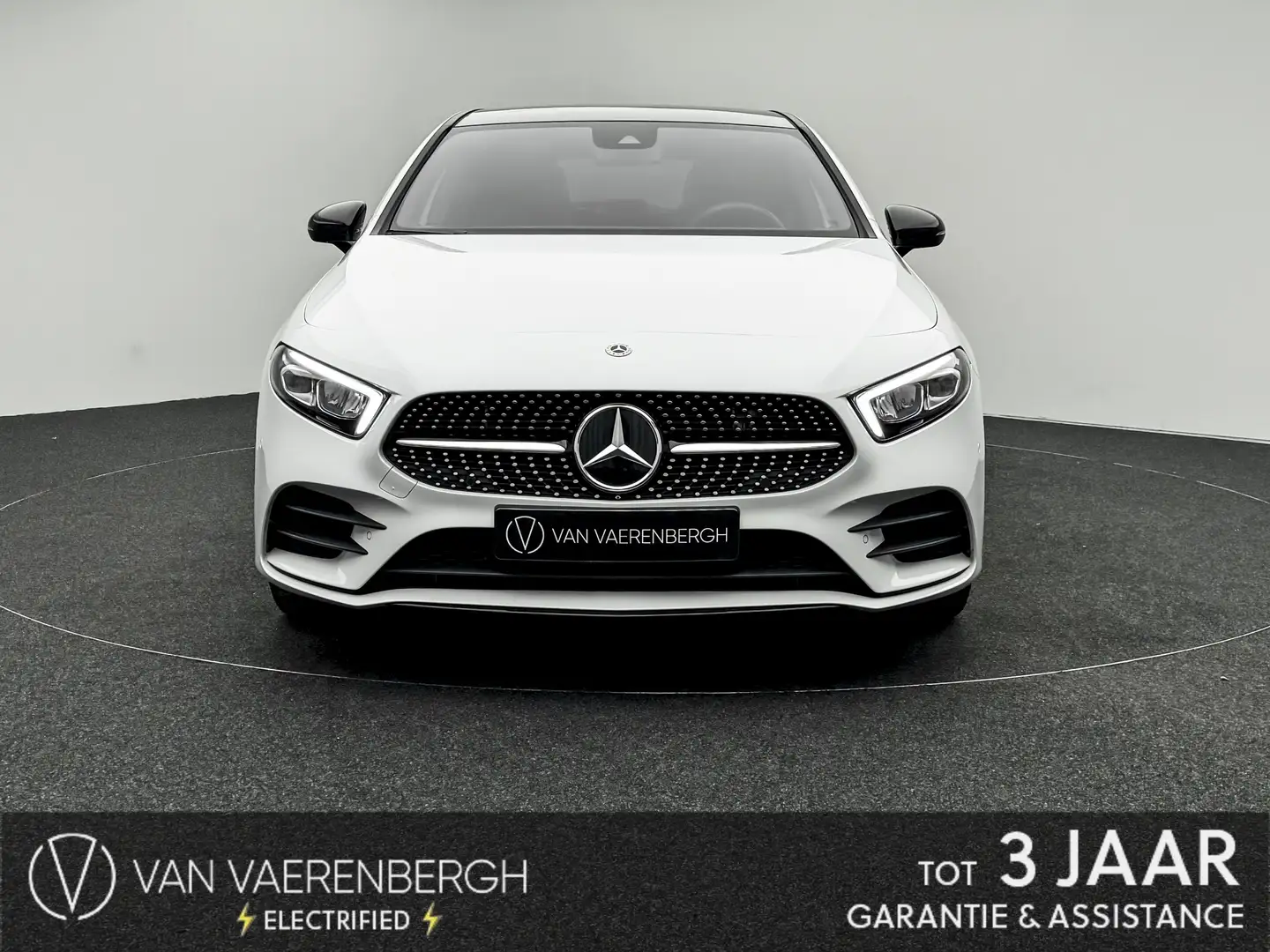 Mercedes-Benz A 250 e AMG-Line PHEV *Pano|LED|Camera|MBUX Blanc - 2