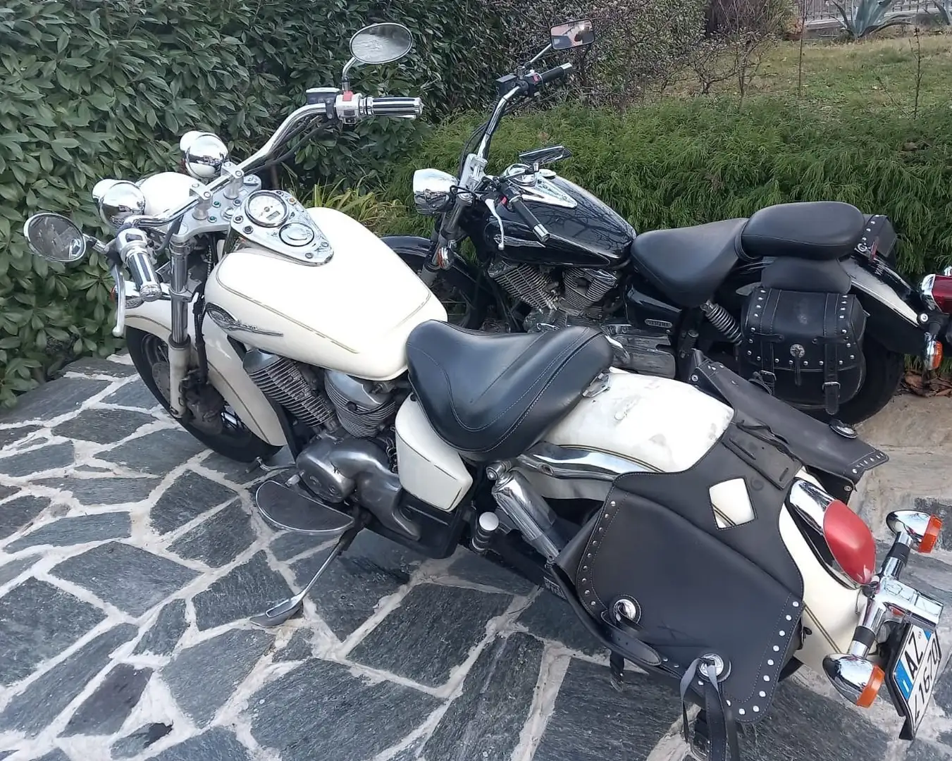 Honda Shadow 750 Beige - 2