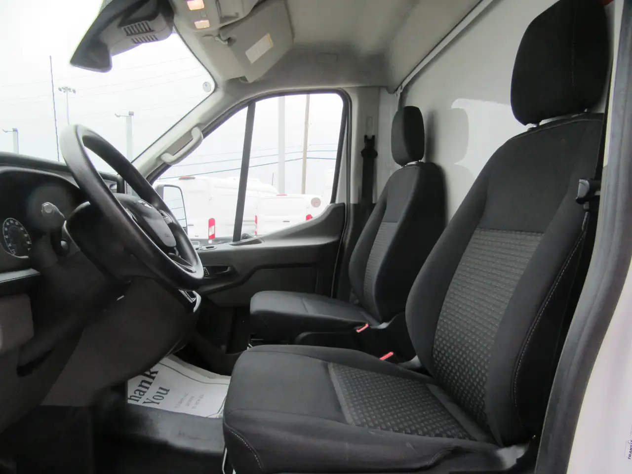 Ford Transit снимка Ford Transit