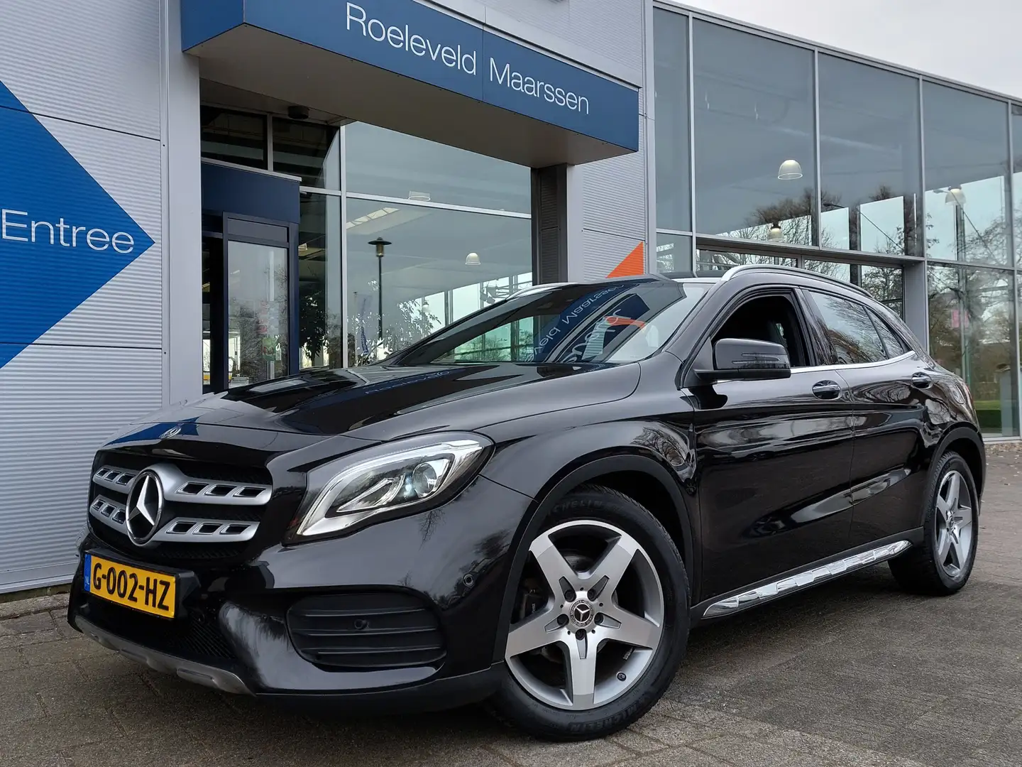Mercedes-Benz GLA-klasse 180 122pk Automaat Business Solution AM Noir - 1