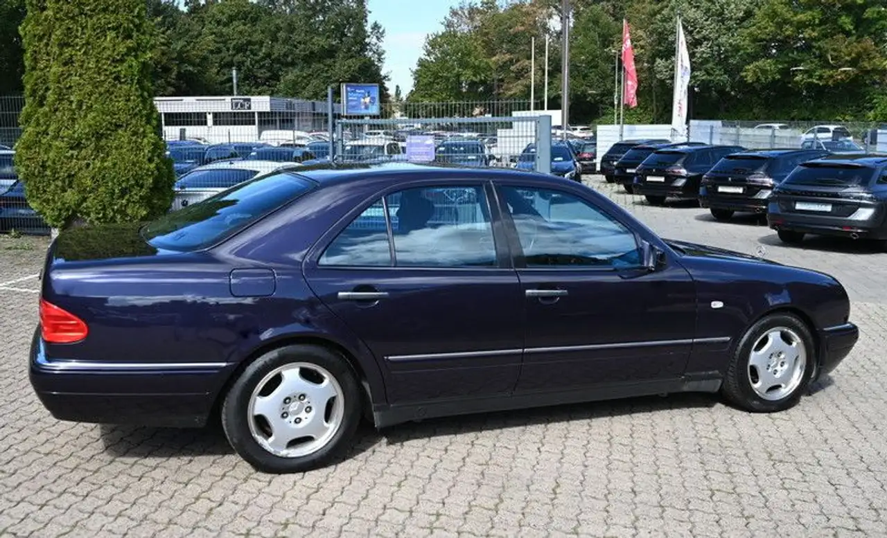 Mercedes-Benz E 200 AVANTGARDE Klima Schiebed. Autom. Rentner, foto 6