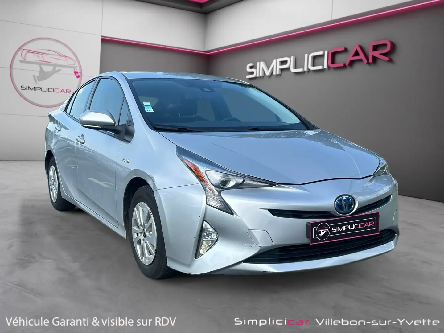 Toyota Prius+ Dynamic Business Gris - 1