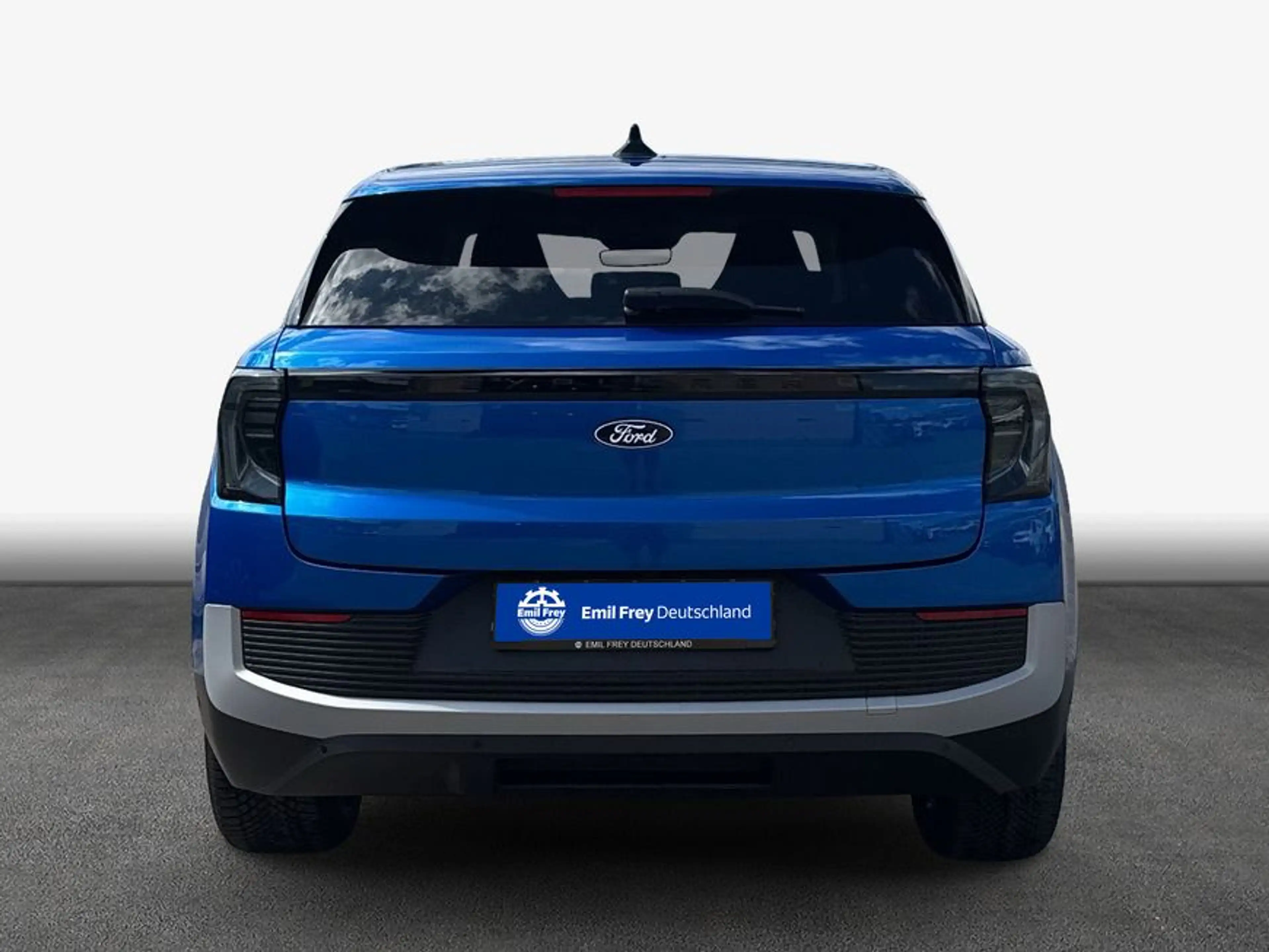 Ford Explorer Elektromotor mit Standard Range RWD 58kWh — photo 6