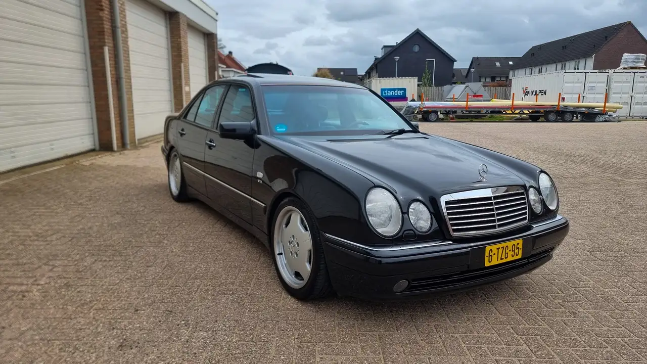 Mercedes-Benz E 55 AMG, foto 2