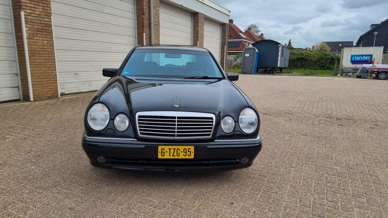 Mercedes-Benz E 55 AMG, foto 3