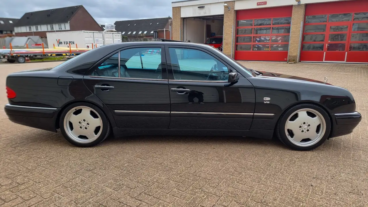 Mercedes-Benz E 55 AMG, foto 4