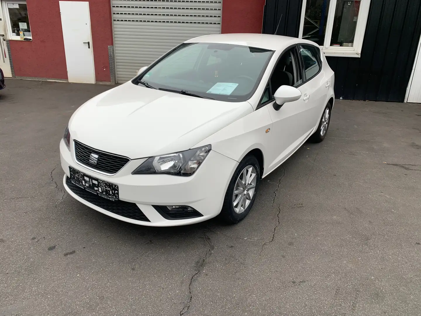 SEAT Ibiza Style*TÜV/INSP/REIFEN NEU*PDC*BT*AUX*MFL* Weiß - 2