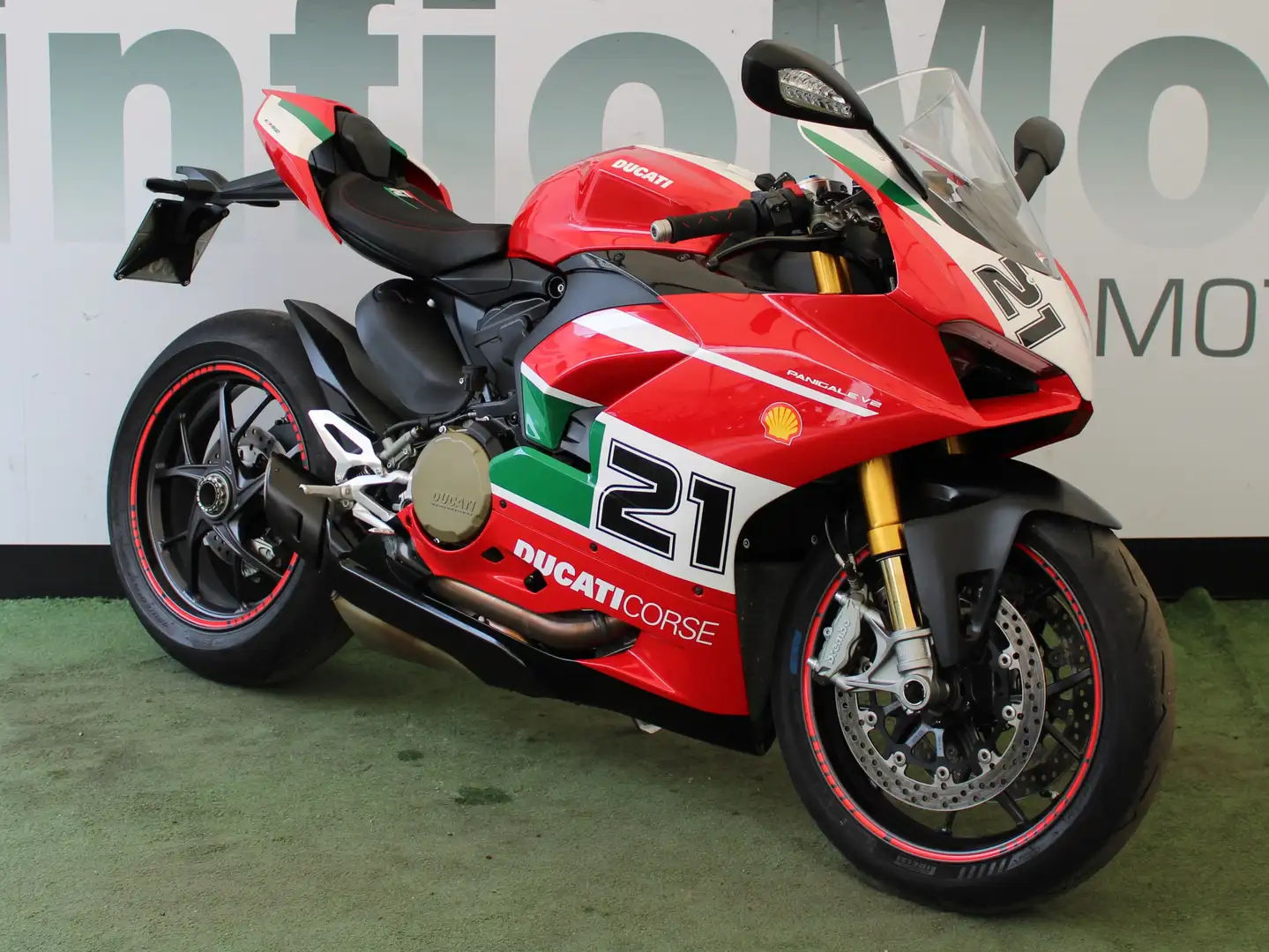 Ducati Panigale V2 Bayliss Anniversary - 2