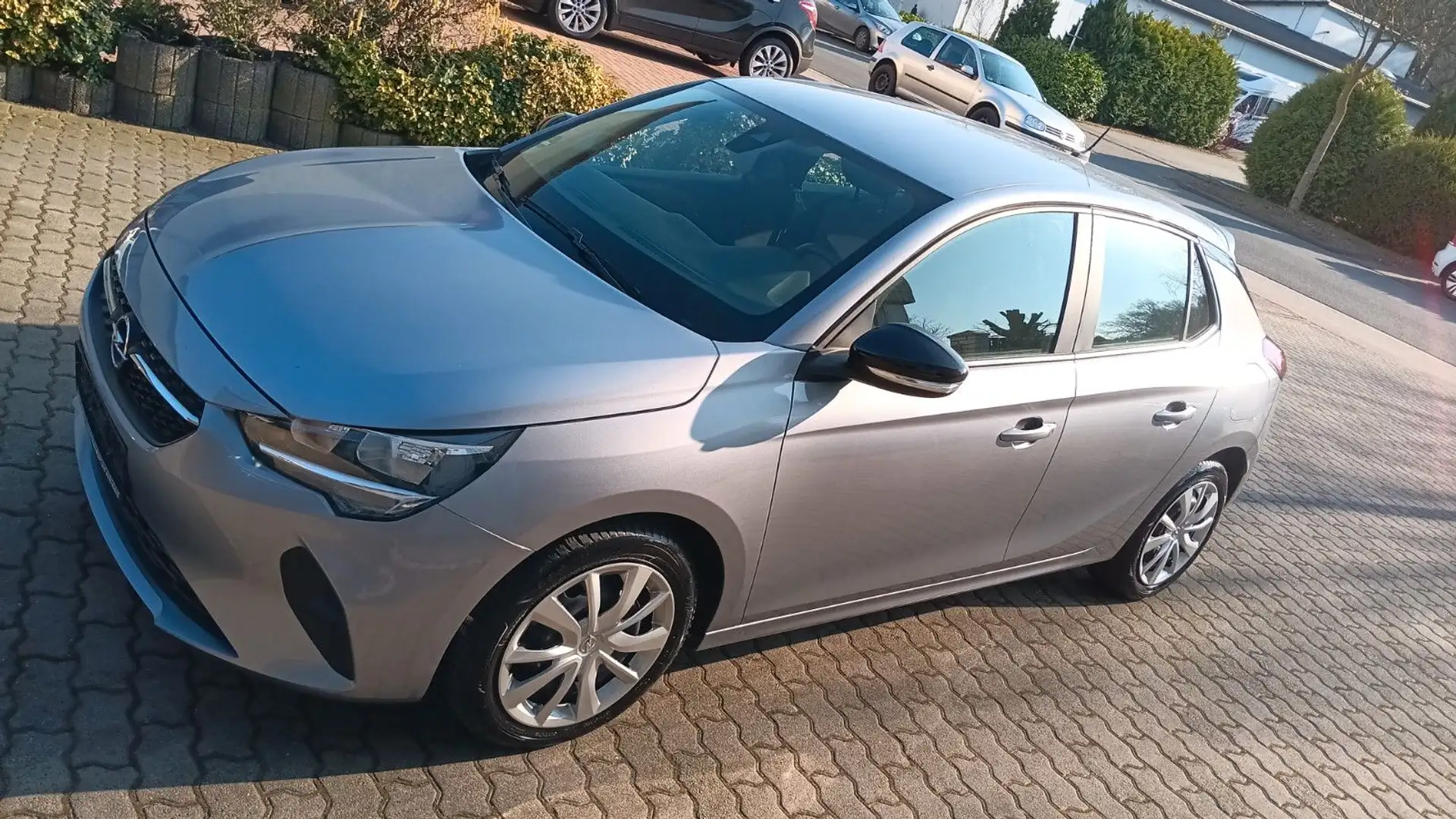 Opel Corsa F Edition Navigation erst 12.000km!! Grau - 2