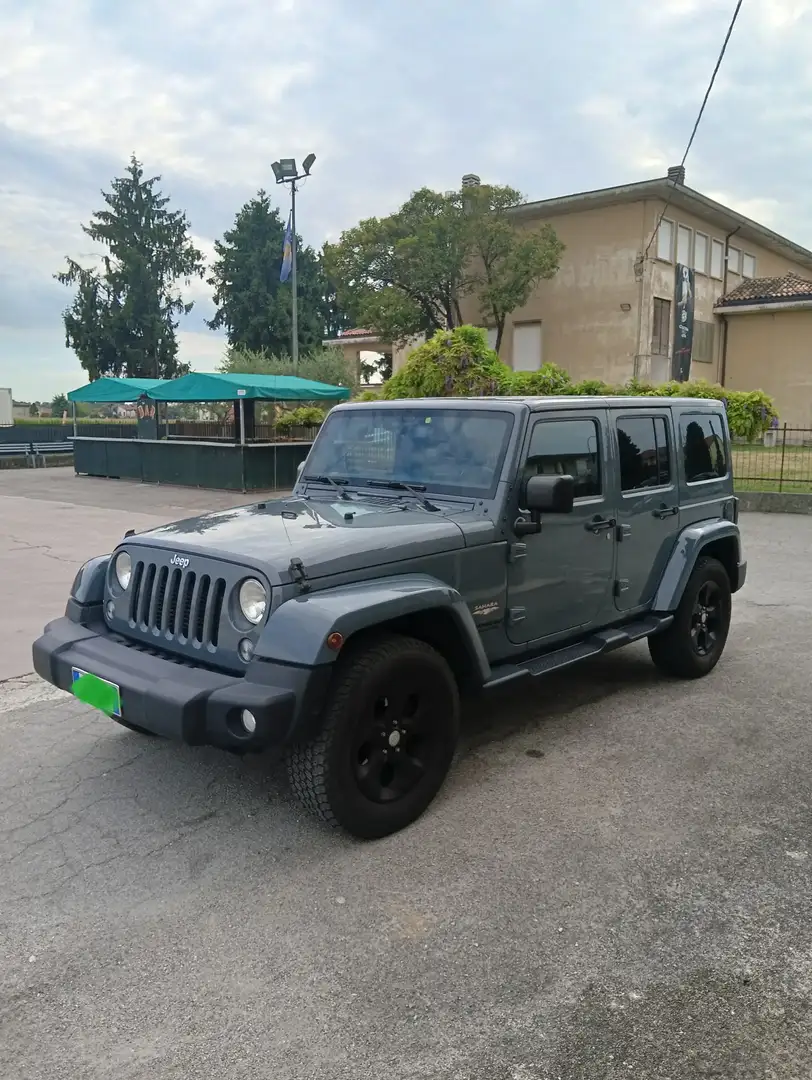 Jeep Wrangler Unlimited 2.8 crd Sahara auto E5+ Grigio - 2