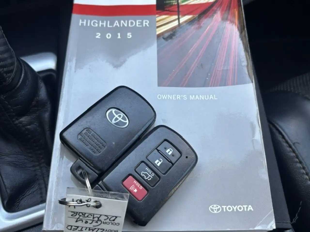 Toyota Highlander снимка Toyota Highlander