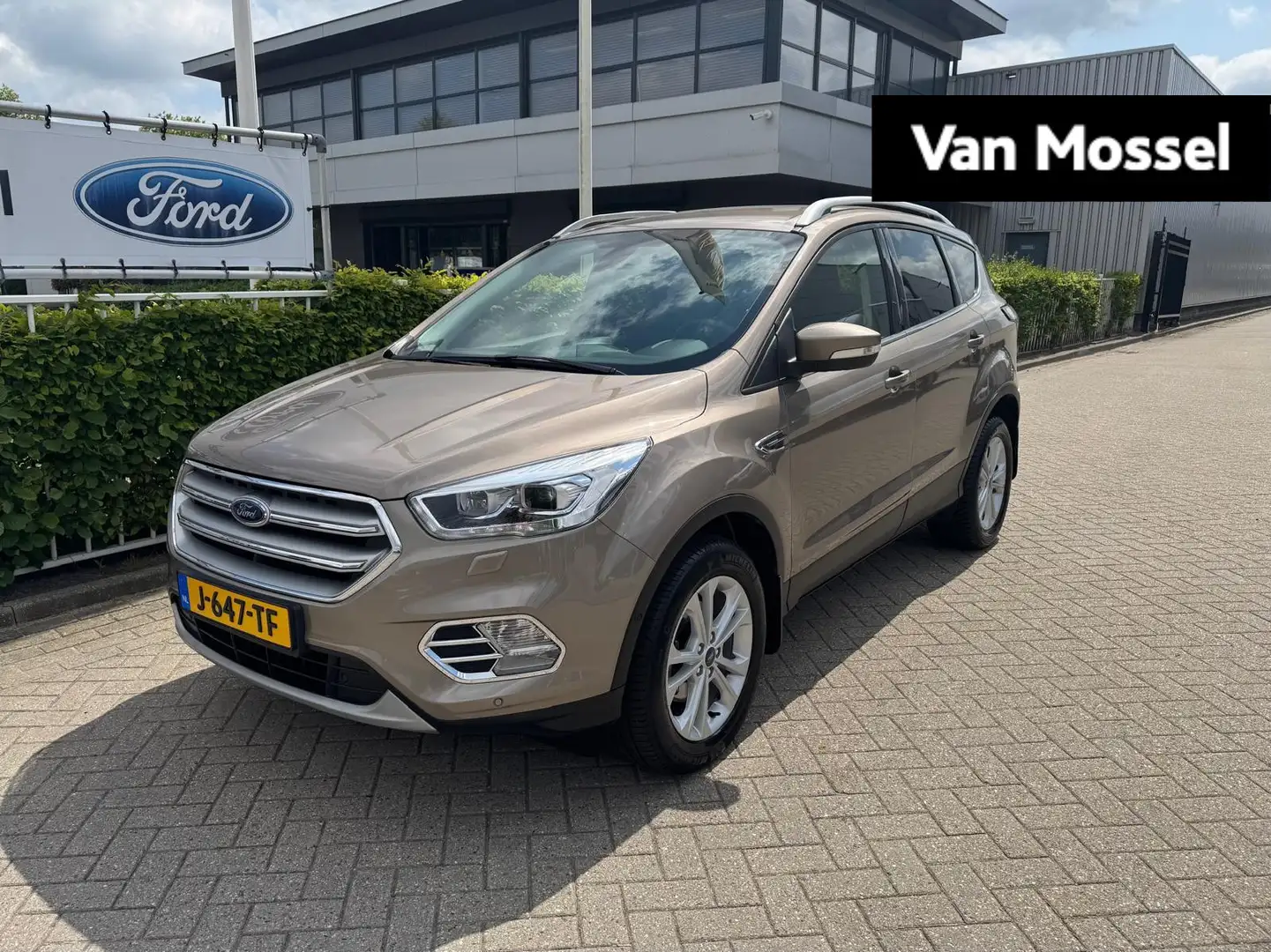 Ford Kuga 1.5 EcoBoost Titanium | 150pk | Trekhaak (Max 2000 Grigio - 1