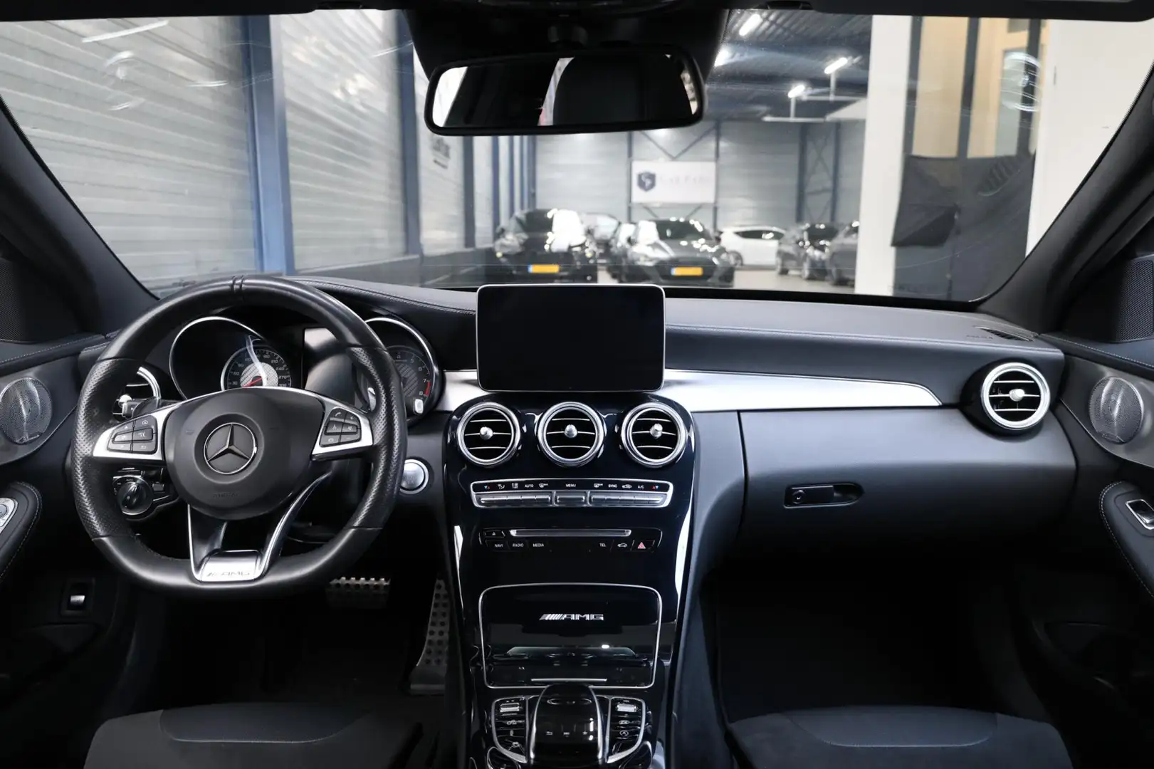 Mercedes-Benz C 63 AMG Estate LED/PANO/HUD/HALF LEER+ALCANTARA+S.VERWARMI Zwart - 2