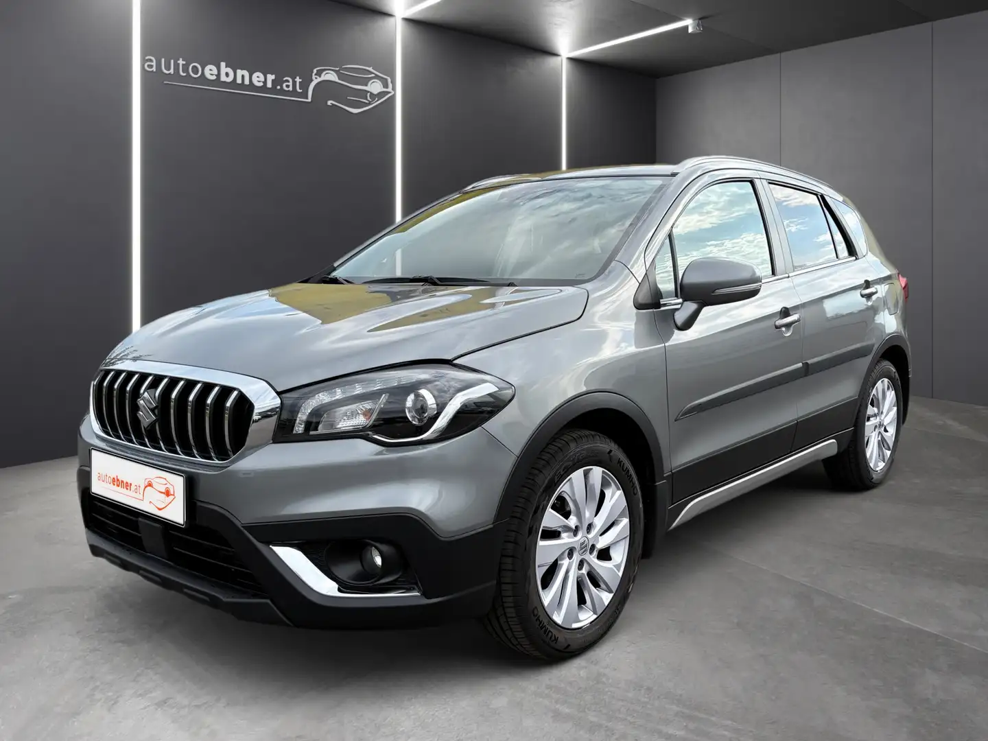 Suzuki SX4 S-Cross SX4 S-Cross 1,6 DDiS Grau - 1