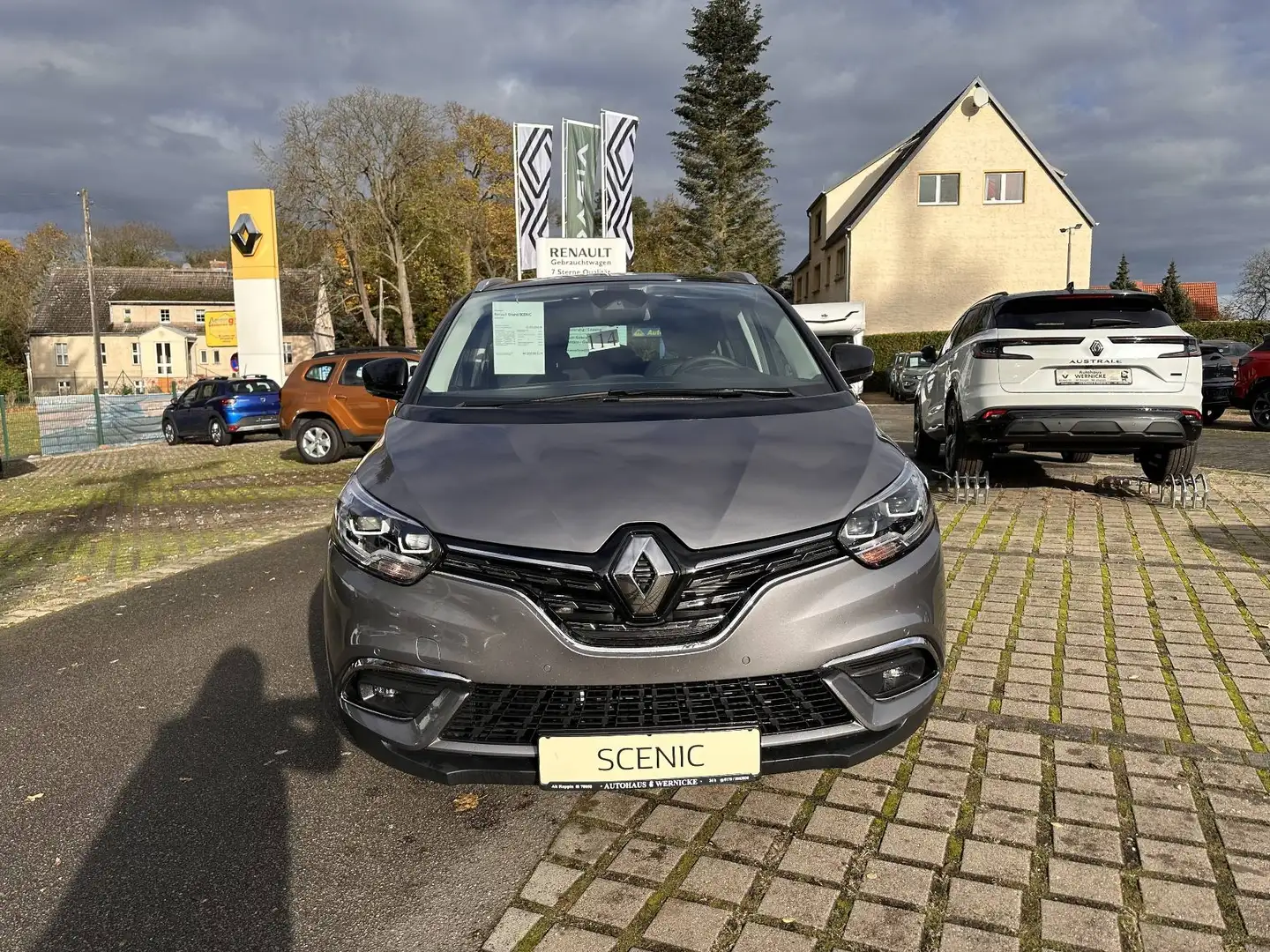 Renault Grand Scenic EXECUTIVE TCe 160 EDC Grijs - 2