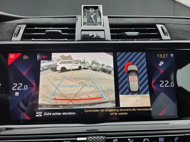 DS Automobiles DS 7 Crossback view 14