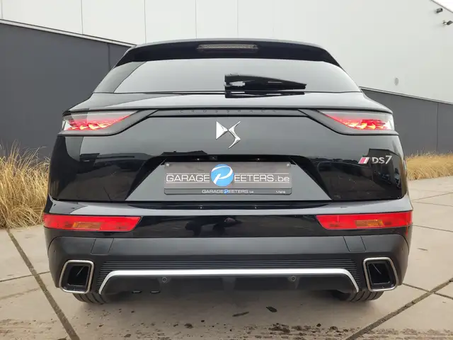DS Automobiles DS 7 Crossback view 4