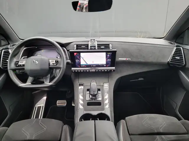 DS Automobiles DS 7 Crossback view 12