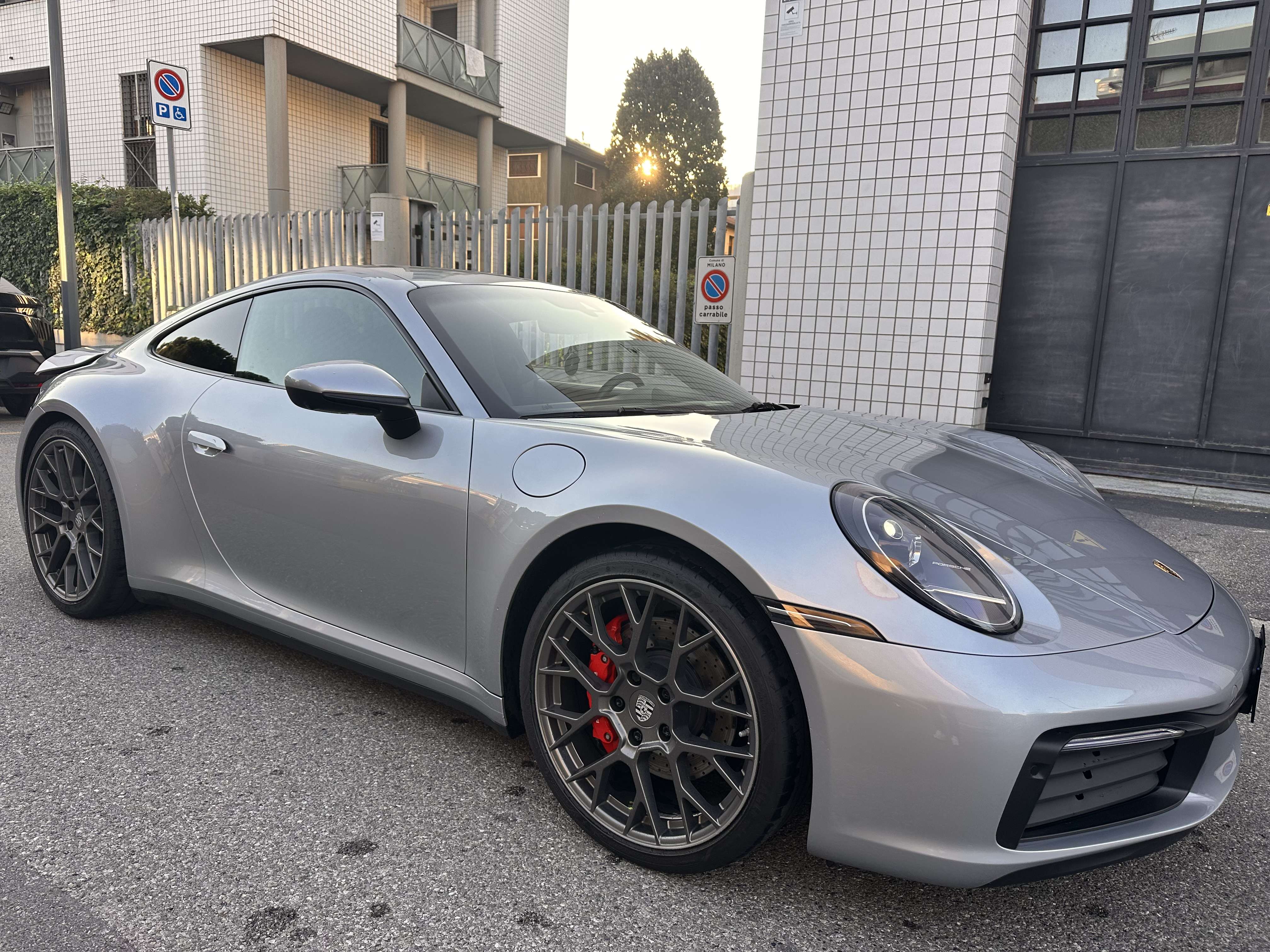 Porsche 911
