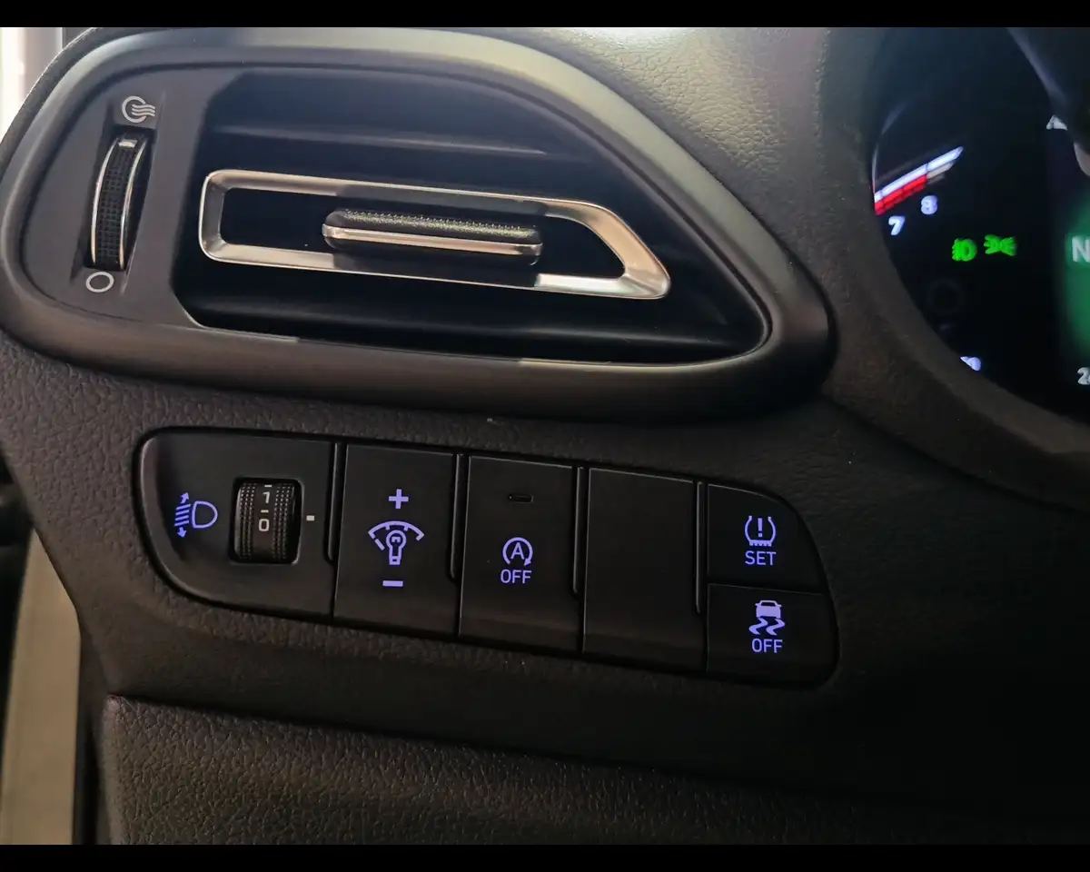 Hyundai i30 3a serie i30 1.0 T-GDI iMT 48V 5 porte Prime, миниатюра 17