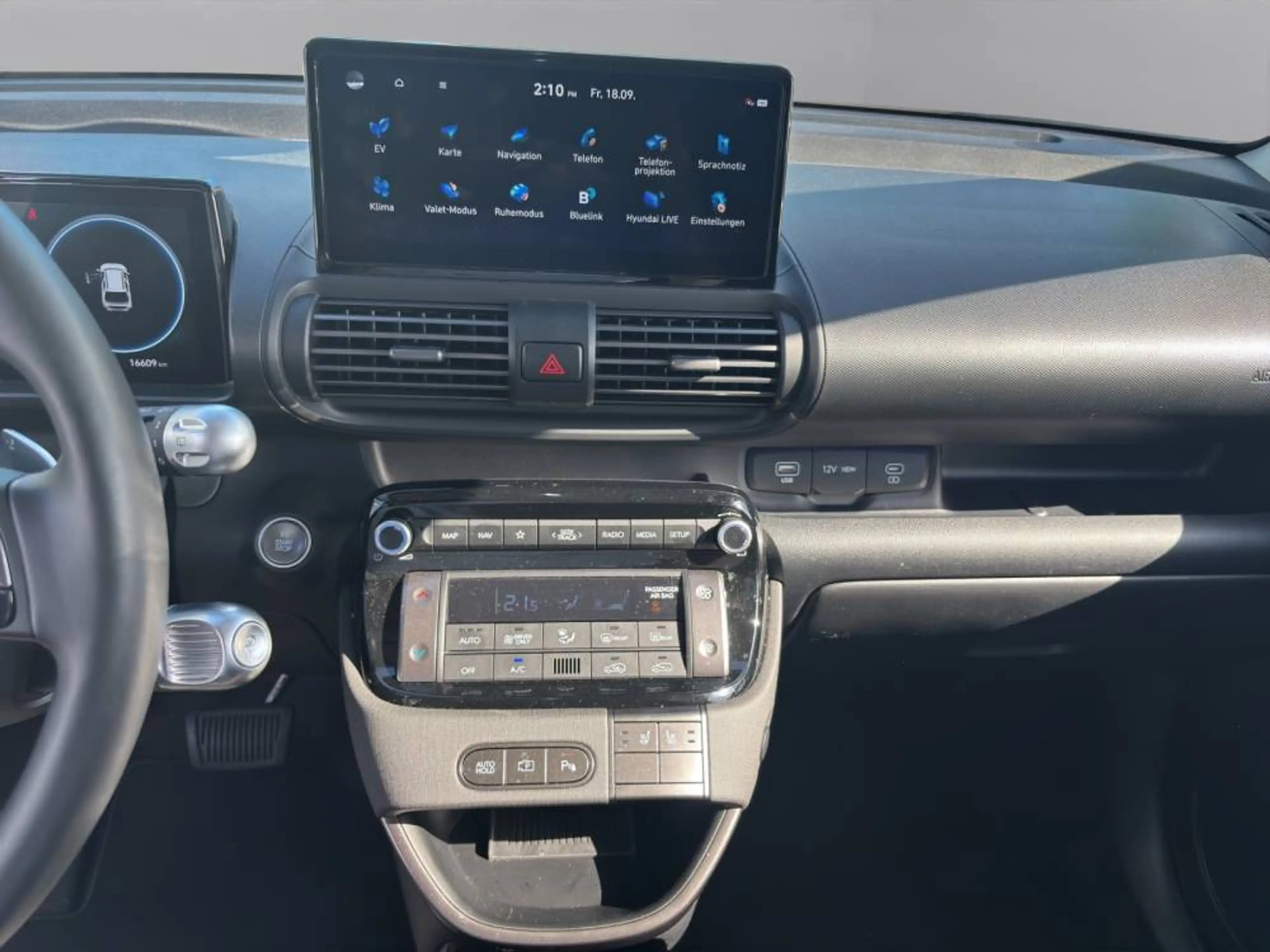 Hyundai Inster INSTER 49kWh PRIME 360°KAMERA|FULL-LED|KEY-LESS|17 — photo 11