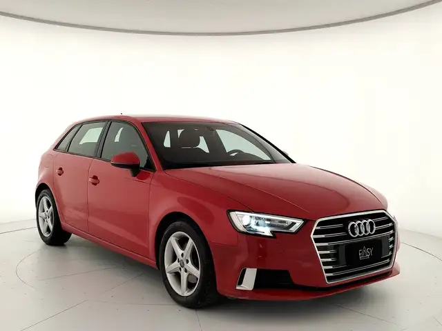Audi A3 view 4