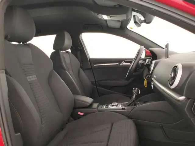 Audi A3 view 14