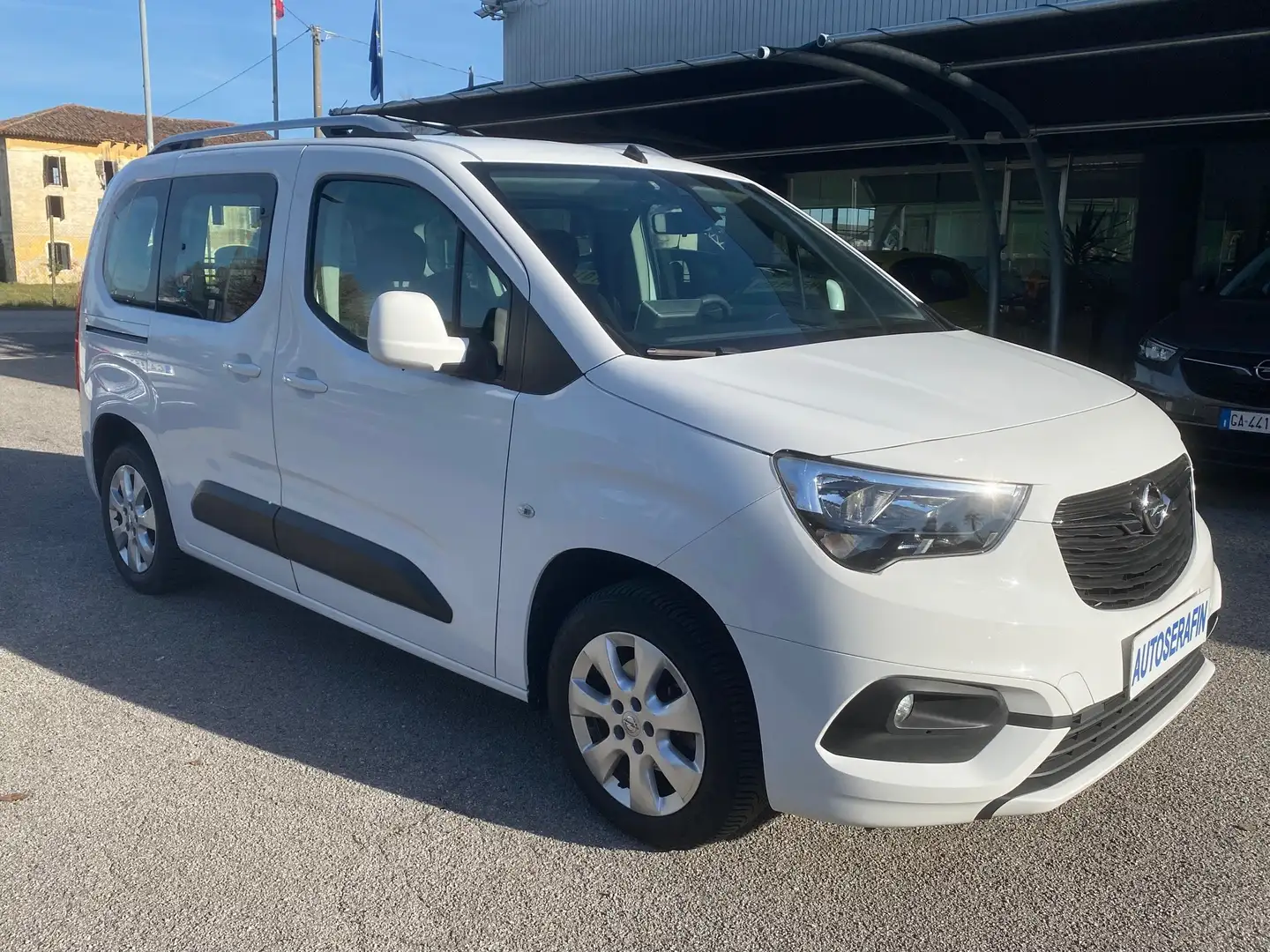 Opel Combo Life Blanc - 1