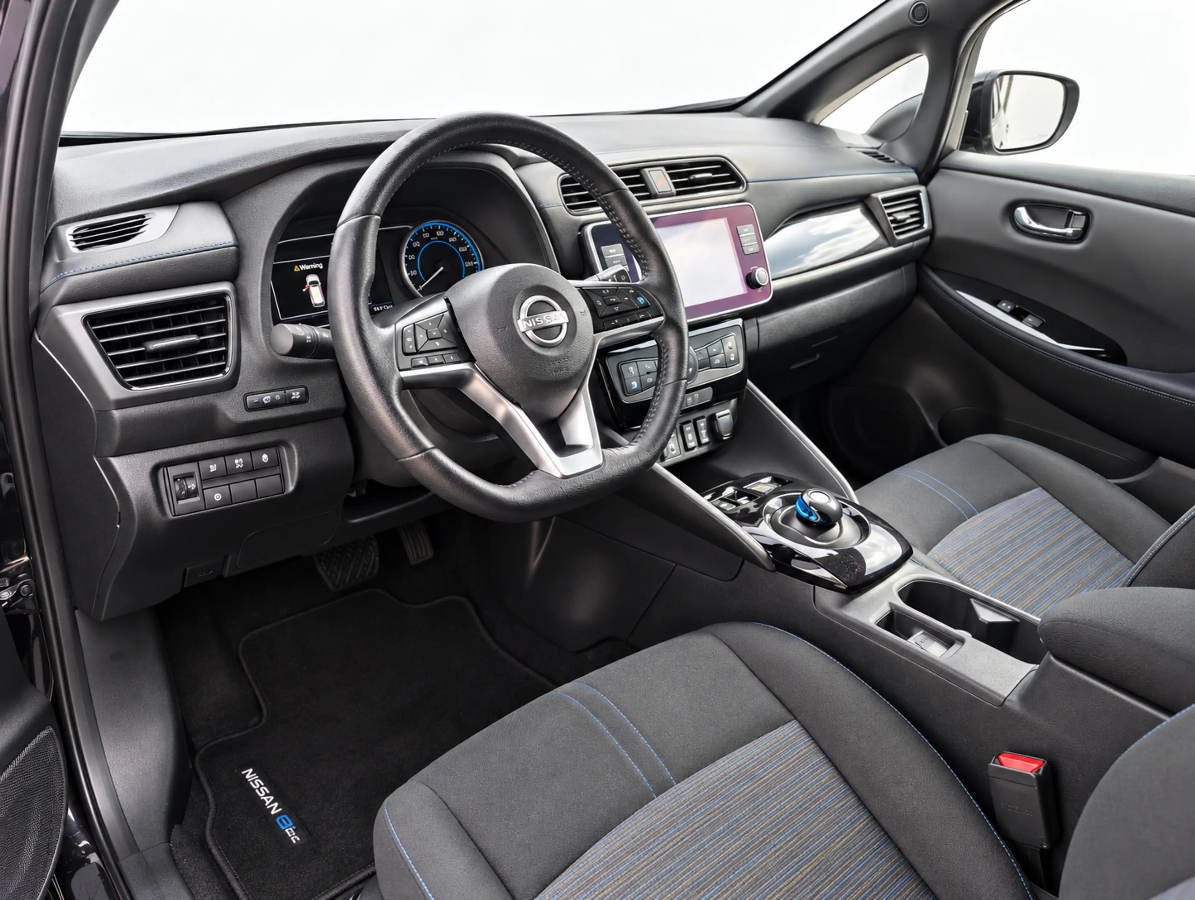 Nissan Leaf N-Connecta TÜV NEU/Service Neu/Top — photo 7