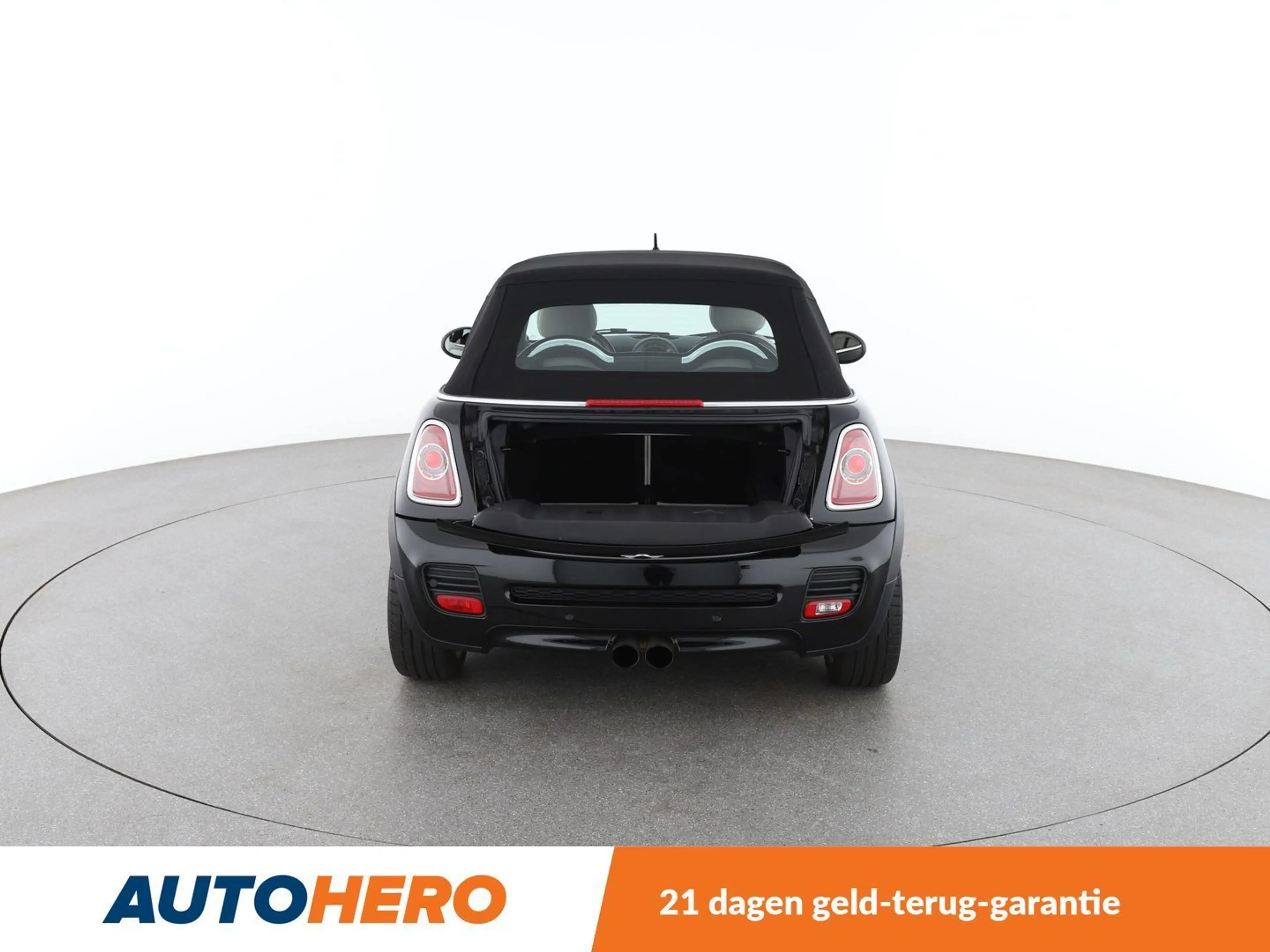 MINI John Cooper Works Cabrio John Cooper Works — photo 15