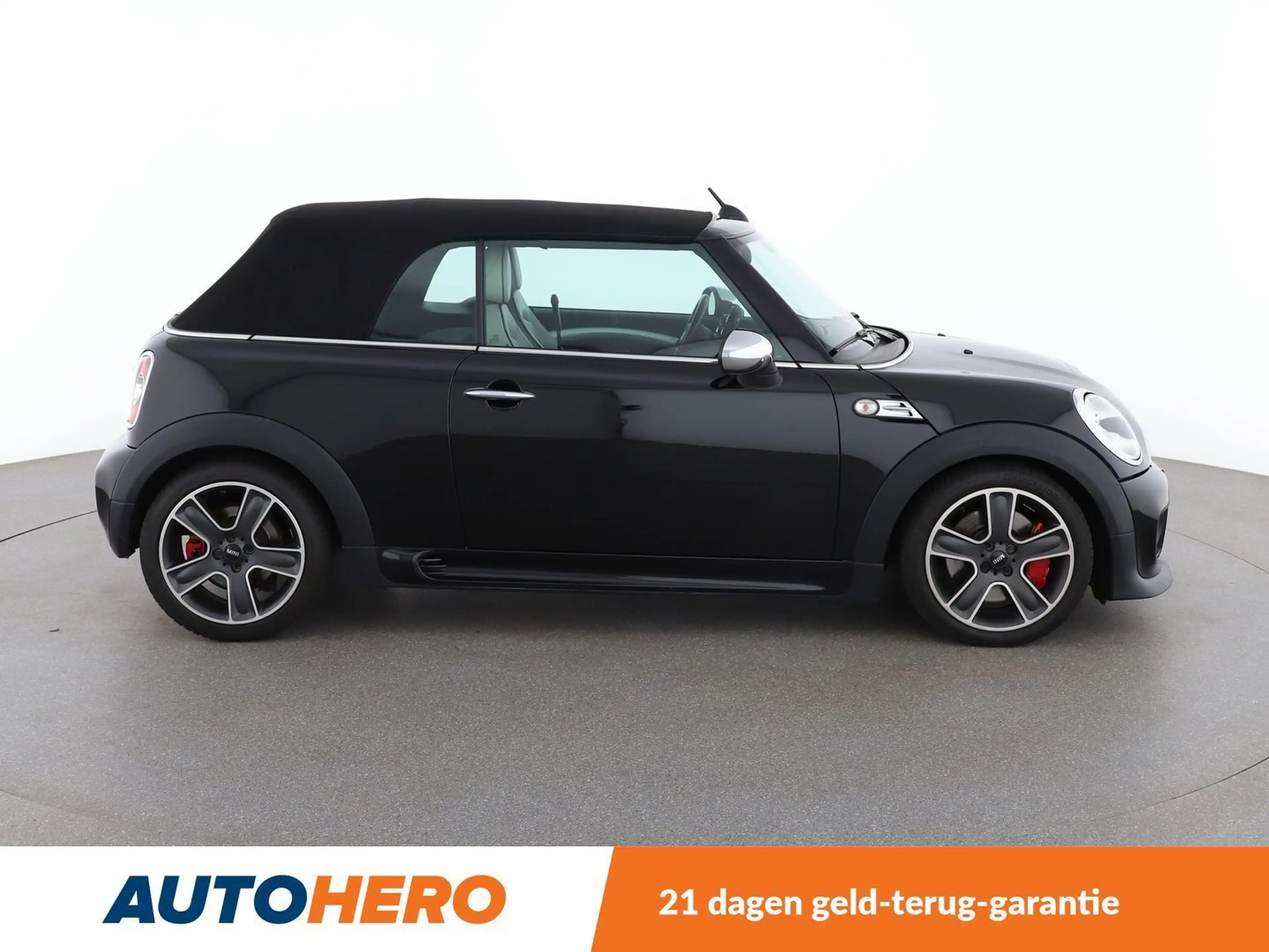 MINI John Cooper Works Cabrio John Cooper Works — photo 7