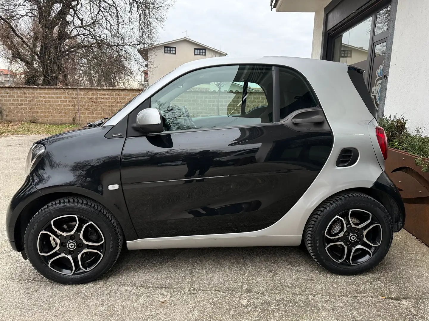 smart forTwo Fortwo III 2018 1.0 Passion 71cv twinamic my18 Noir - 2