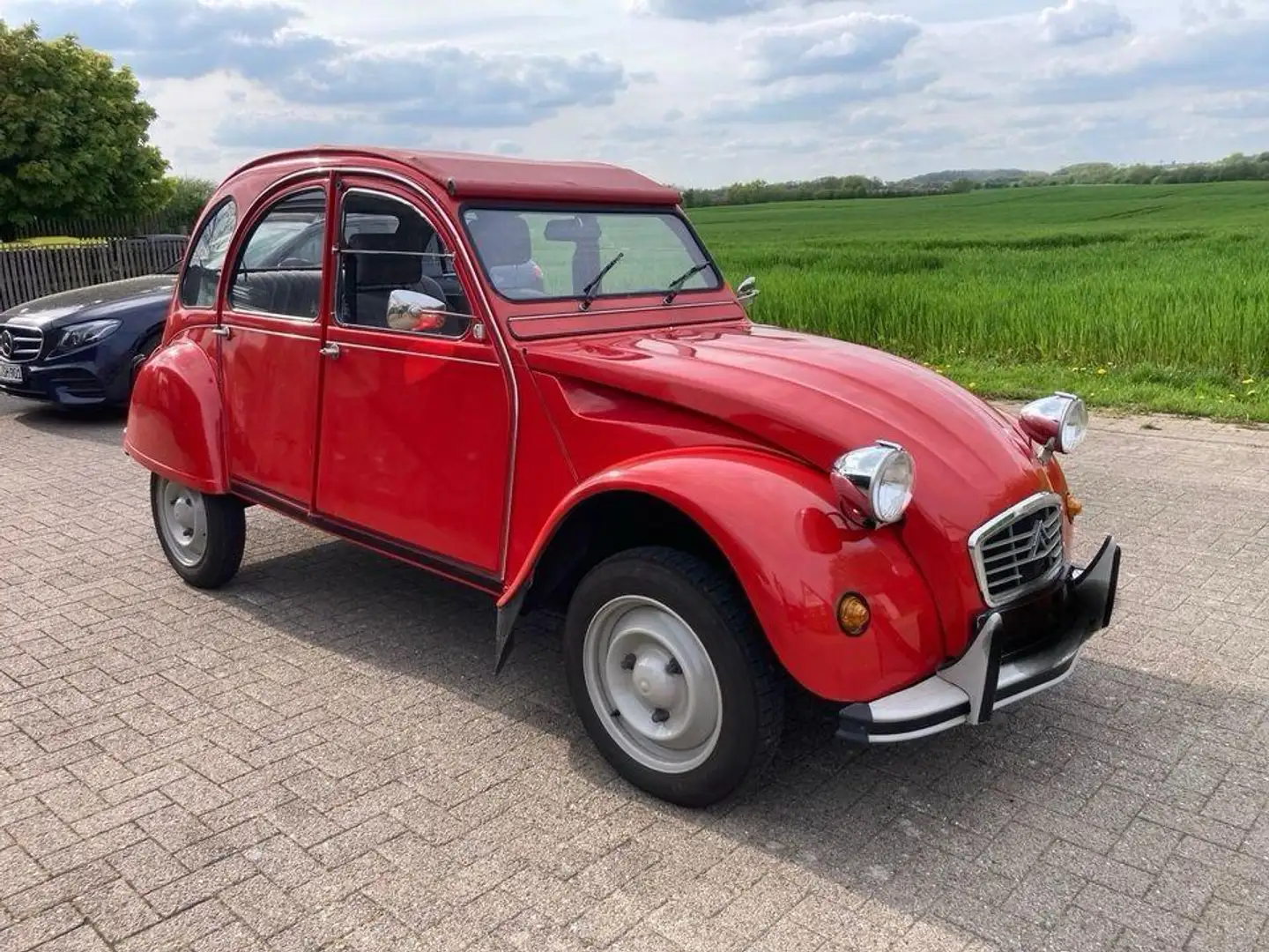 Citroen 2CV 6 Rojo - 1