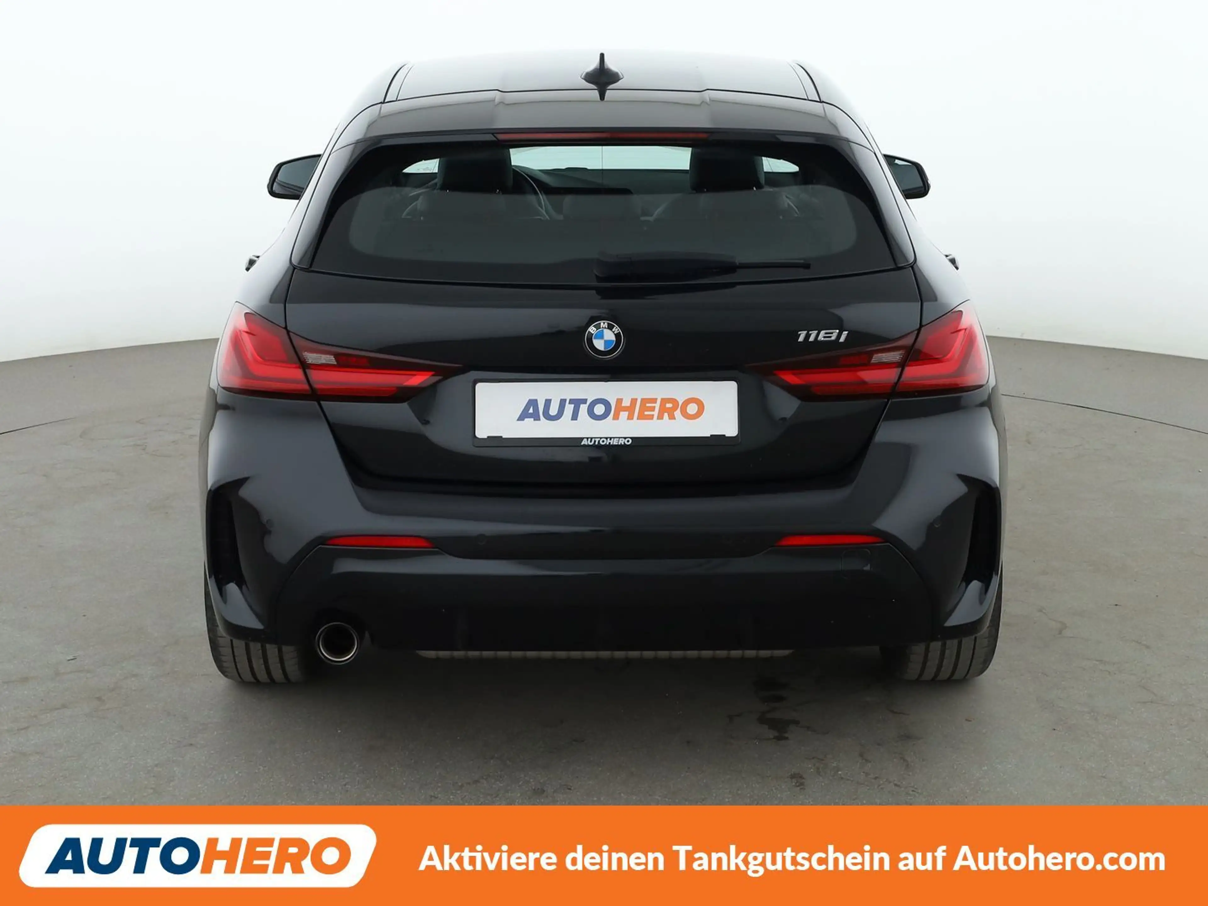 BMW 118 118i M Sport Aut.*NAVI*TEMPO*PDC*SHZ*ALU*KLIMA* — photo 5