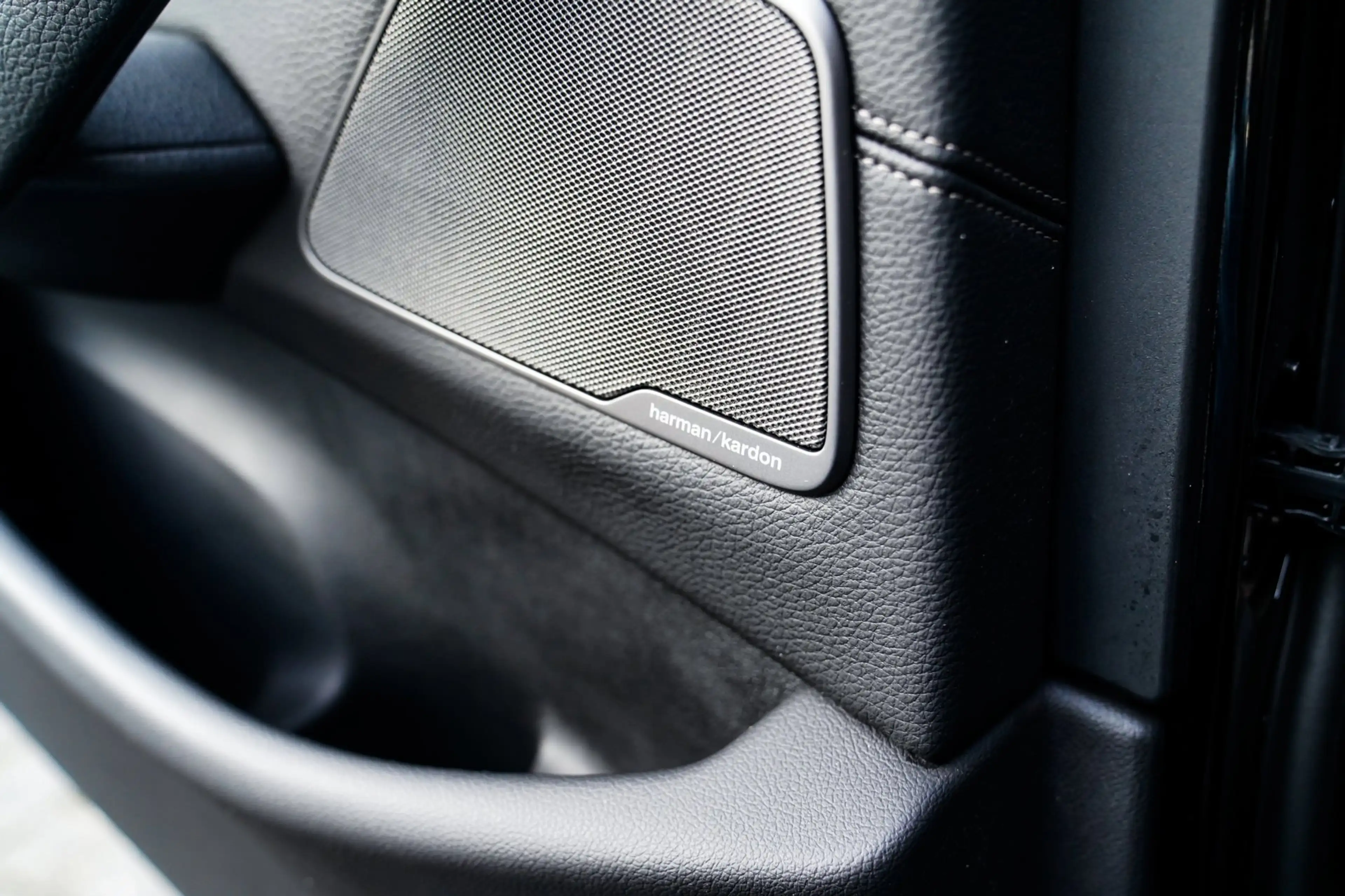 BMW 545 5-serie 545e xDrive High Executive | Harman/Kardon — photo 39
